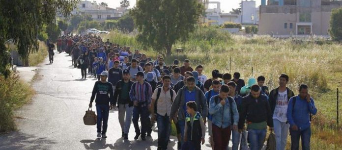 Γεμίζουν την Ελλάδα με 20 νέα κέντρα κράτησης αλλοδαπών - Δείτε σε ποιες περιοχές θα ανεγερθούν οι νέες «πόλεις»