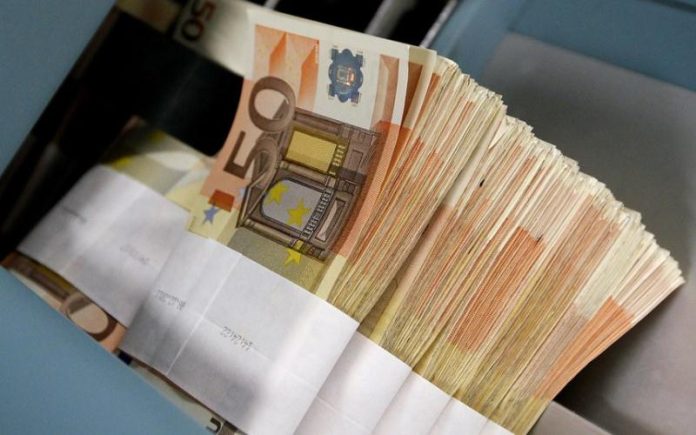 ΑΚΟΛΟΥΘΑ ΤΟ ΧΡΗΜΑ. FOLLOW THE MONEY ΙΙ- ΠΡΟΓΡΑΜΜΑ KAI ΕΠΙΧΟΡΗΓΗΣΕΙΣ ΜΕΤΑΝΑΣΤΕΥΤΙΚΟΥ