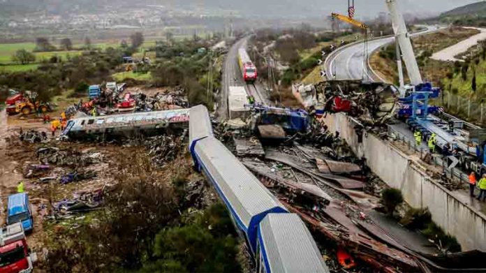 Τέμπη:Μήνυση κατά παντός υπευθύνου κατέθεσαν οι συγγενείς του 66χρονου που το οστό του βρέθηκε στο οικόπεδο με τα μπάζα