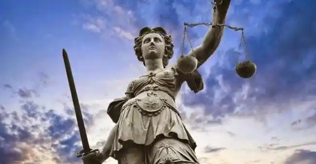 Σφίγγει ο κλοιός γύρω από τον Καραμανλή για τα Τέμπη: Δίωξη κατά 23 προσώπων για τη σύμβαση 717 – Που κατέληξε η έρευνα της Ευρωπαϊκής Εισαγγελίας