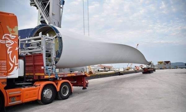 Η καμμένη Εύβοια των 550.000 στρεμμάτων έχει γίνει...ΜΙΑ από τις μεγάλες μπαταρίες της Ελλάδας.