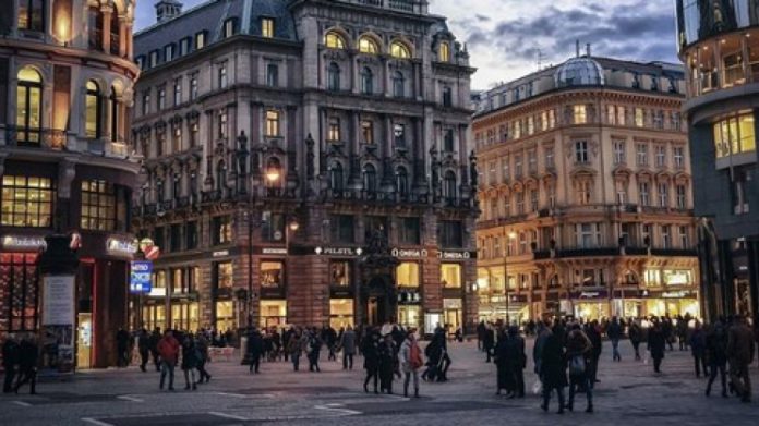 556ffa5d9b5d926f1fe0db6f4098b582_XL