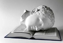 «… διωγμός γέγονεν Ελλήνων μέγας» *