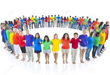 Η ΚΕΝΤΡΙΚΗ ΙΔΕΑ ΤΗΣ «ΕΛΛΗΝΩΝ ΣΥΝΕΛΕΥΣΙΣ» ΕΙΝΑΙ Η ΕΝΩΣΗ ΟΛΩΝ ΤΩΝ ΕΛΛΗΝΩΝ. Η ΕΛΛΗΝΩΝ ΣΥΝΕΛΕΥΣΙΣ ΝΑ ΕΙΝΑΙ Η ΜΟΝΑΔΙΚΗ ΠΟΥ ΚΡΑΥΓΑΖΕΙ ΣΕ ΟΛΟΥΣ ΤΟΥΣ ΠΑΡΑΠΑΝΩ ΕΛΛΗΝΕΣ ΑΝΘΡΩΠΟΥΣ ΝΑ ΕΝΩΘΟΥΜΕ ΟΛΟΙ ΣΕ ΜΙΑ ΓΡΟΘΙΑ.ΝΑ ΒΑΛΟΥΜΕ ΤΕΛΟΣ ΣΤΑ ΚΟΜΜΑΤΑ ΠΟΥ ΚΑΤΑΣΠΑΡΑΖΟΥΝ ΤΟΝ ΠΛΟΥΤΟ ΚΑΙ ΤΙΣ ΠΕΡΙΟΥΣΙΕΣ ΜΑΣ. ΤΕΛΟΣ ΣΤΑ ΔΟΓΜΑΤΑ ΠΟΥ ΤΡΕΦΟΝΤΑΙ ΑΠΟ ΤΙΣ ΨΥΧΕΣ ΜΑΣ, ΤΕΛΟΣ ΣΤΗΝ ΑΝΙΣΣΟΤΗΤΑ ΠΟΥ ΜΑΣ ΕΞΕΥΤΕΛΙΖΕΙ ΩΣ ΕΙΔΟΣ.ΚΑΝΕΝΑ ΜΕΣΟ ΜΑΖΙΚΗΣ ΕΝΗΜΕΡΩΣΗΣ ΔΕΝ ΔΕΧΕΤΑΙ ΝΑ ΠΑΡΟΥΣΙΑΣΕΙ ΤΙΣ ΘΕΣΕΙΣ ΤΗΣ ΕΛΛΗΝΩΝ ΣΥΝΕΛΕΥΣΙΣ ΓΙΑΤΙ ΓΝΩΡΙΖΟΥΝ ΟΛΟΙ ΤΟΥΣ ΚΑΛΑ ΠΩΣ ΑΝ Ο ΠΟΛΙΤΗΣ ΜΑΘΕΙ ΓΙΑ ΤΟΝ ΚΛΗΡΟΝΟΜΙΚΟ ΤΟΥ ΠΛΟΥΤΟ ΠΟΥ ΤΟΥ ΑΝΗΚΕΙ ΚΙ ΑΝ ΜΑΘΕΙ ΓΙΑ ΤΙΣ ΠΡΟΔΟΣΙΕΣ ΚΑΙ ΤΙΣ ΨΕΥΤΙΕΣ ΠΟΥ ΤΟΝ ΕΒΑΛΑΝ ΣΤΑ ΜΝΗΜΟΝΙΑ ΚΑΙ ΤΟΝ ΑΠΟΤΕΛΕΙΩΝΟΥΝ.... ΤΟΤΕ ΘΑ ΞΥΠΝΗΣΕΙ ΚΑΙ ΘΑ ΤΟΥΣ ΣΤΕΙΛΕΙ ΟΛΟΥΣ ΕΚΕΙ ΠΟΥ ΠΡΕΠΕΙ...