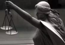 Η ΔΙΚΑΙΟΣΥΝΗ ΕΑΛΛΩ… Η ΔΙΚΑΙΟΣΥΝΗ ΕΑΛΛΩ... ΚΑΙ ΟΠΟΙΟΣ ΣΤΙΣ ΜΕΡΕΣ ΜΑΣ ΨΑΧΝΕΙ ΝΑ ΒΡΕΙ ΜΙΑ ΕΝΤΙΜΗ ΑΠΟΦΑΣΗ ΔΙΚΑΣΤΩΝ, ΟΥΣΙΑΣΤΙΚΑ ΨΑΧΝΕΙ ΒΕΛΟΝΑ ΣΤΑ ΑΧΥΡΑ...