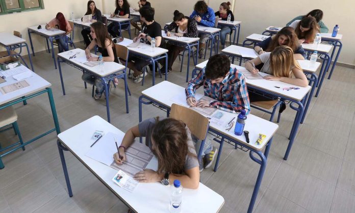 Η ΠΑΙΔΕΙΑ ΤΗΣ ΝΕΑΣ ΔΗΜΟΚΡΑΤΙΑΣ, ΔΕΝ ΕΧΕΙ ΣΧΕΣΗ ΜΕ ΤΗΝ ΠΑΙΔΕΙΑ ΤΩΝ ΕΛΛΗΝΩΝ Με αφορμή την ομιλια με θέμα «Αναγεννημένη Παιδεία – Αναγεννημένη Ελλάδα: Επένδυση στη γνώση και την καινοτομία» που πραγματοποιήθηκε στο Ηράκλειο της Κρήτης από τον κ. Λ Αυγενάκη στο ξενοδοχείο «Hotel ibis Style» στις 21-2-2019 όπου μας ανακοίνωσε χαρακτηριστικά πως « Υπογράφουμε τη Συμφωνία Αλήθειας για την επόμενη μέρα με τους πολίτες του Ηράκλειου, μαζί σας ».