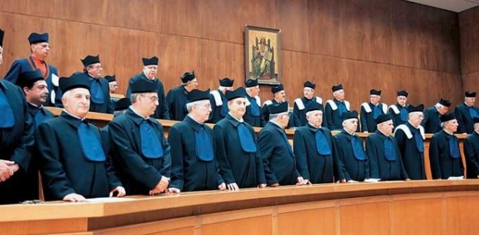 Άρθρο 41 του Συντάγματος: Άκυρη η Συμφωνία Τσίπρα-Ζάεφ