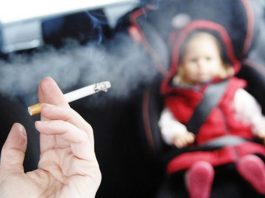 Κάπνισμα και οδήγηση: Πρόστιμα από 1.500 ευρώ και αφαίρεση διπλώματος!