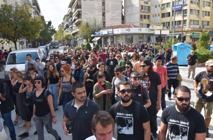 «ΟΧΙ» στην καταστροφή των Αγράφων βροντοφώναξε ο κόσμος στη μεγάλη συγκέντρωση της Καρδίτσας!!!