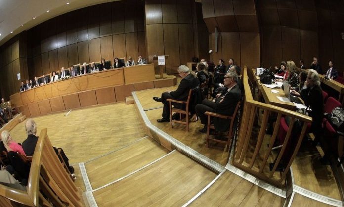 Εμφύλιος στην Ένωση Δικαστών και Εισαγγελέων - Ο πρόεδρος κάνει λόγο για «πολιτικά παιχνίδια» και «υπόγειες μεθοδεύσεις» υπέρ της κυβέρνησης