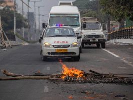 ΟΥΠς….ΤΙ ΓΙΝΕΤΑΙ ΕΔΩ ;;;; ΥΠΗΚΟΟΤΗΤΑ;;;; ΟΧΙ ΙΘΑΓΕΝΕΙΑ;;; ΓΙΑΤΙ ΡΕ ΠΑΙΔΙΑ ….;;; ΔΩΣΤΕ ΙΘΑΓΕΝΕΙΑ…ΥΠΗΚΟΟΤΗΤΑ ΔΕΝ ΥΠΑΡΧΕΙ ….ΤΙ;;; ΥΠΑΡΧΕΙ ΕΚΕΙ ΣΤΗΝ ΙΝΔΙΑ …;;; Ινδία: Νέες ταραχές αναμένονται για νομοσχέδιο που παρέχει υπηκοότητα σε μη μουσουλμάνους μετανάστες