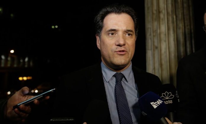 Άδωνης Γεωργιάδης: Υπουργός ανάπτυξης ψεύτικων εντυπώσεων