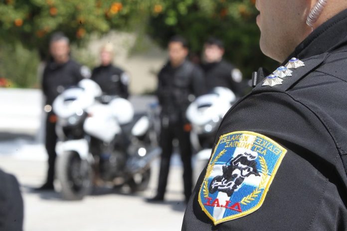 Εκκενώθηκε περιοχή στην Ερμού- Βρέθηκε οβίδα του Β’ Παγκοσμίου Πολέμου