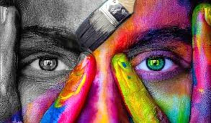 …ΥΠΑΡΧΕΙ ΕΝΑ ΜΥΣΤΙΚΟ ΠΟΥ ΤΟ ΦΥΛΑΝΕ ΠΟΛΥ ΚΑΛΑ ΟΙ ΑΠΟΣΤΑΤΕΣ ΚΑΙ ΕΙΝΑΙ Ο ΜΕΓΑΛΥΤΕΡΟΣ ΦΟΒΟΣ ΤΟΥΣ, ΔΙΟΤΙ ΕΑΝ ΤΟ ΜΑΘΕΤΕ, Ο ΘΑΝΑΤΟΣ ΤΟΥΣ ΕΠΕΡΧΕΤΑΙ ΑΚΑΡΙΑΙΑ