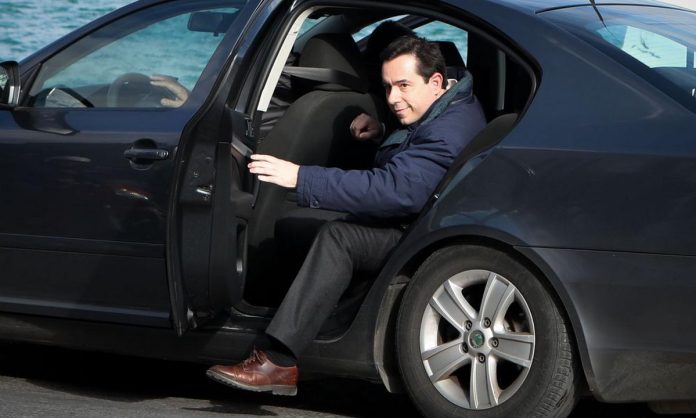 Οσμή σκανδάλου με απόρρητα κονδύλια στο υπουργείο Μετανάστευσης Οσμή σκανδάλου με απόρρητα κονδύλια στο υπουργείο Μετανάστευσης