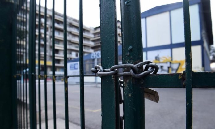 Παρατείνεται-το-λουκέτο-στα-σχολεία-μέχρι-10-Μαΐου