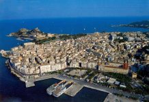 Ο ΠΡΩΘΥΠΟΥΡΓΟΣ ΠΡΟΕΙΔΟΠΟΙΗΣΕ ΤΟΥΣ ΠΟΛΙΤΕΣ ΠΩΣ Ο ΕΡΗΜΙΤΗΣ ΘΑ ΚΑΕΙ ΚΑΠΟΙΑ ΣΤΙΓΜΗ Ο ΠΡΩΘΥΠΟΥΡΓΟΣ ΠΡΟΕΙΔΟΠΟΙΗΣΕ ΤΟΥΣ ΠΟΛΙΤΕΣ ΠΩΣ Ο ΕΡΗΜΙΤΗΣ ΘΑ ΚΑΕΙ ΚΑΠΟΙΑ ΣΤΙΓΜΗ