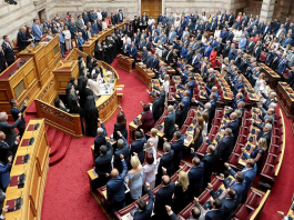 ΟΙ ΕΚΒΙΑΣΜΟΙ ΤΩΝ ΒΟΥΛΕΥΤΩΝ ΑΠΟ ΤΟ ΚΑΘΕΣΤΩΣ ΤΗΣ ΚΟΜΜΑΤΙΚΗΣ ΠΕΙΘΑΡΧΙΑΣ ΣΥΝΤΕΛΟΥΝ ΣΤΗΝ ΑΛΛΟΙΩΣΗ ΤΗΣ ΒΟΥΛΗΣΗΣ ΤΟΥ ΠΟΛΙΤΗ