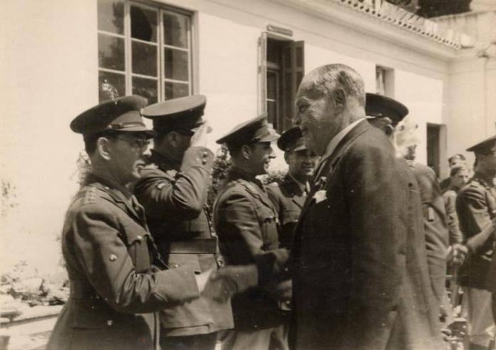 Δοσίλογοι και φιλοναζιστές που έδρασαν την περίοδο της κατοχής: Λίστα ατόμων και οργανώσεων Δοσίλογοι και φιλοναζιστές που έδρασαν την περίοδο της κατοχής: Λίστα ατόμων και οργανώσεων