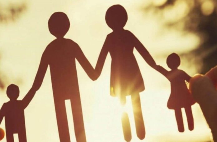 ΤΟ ΔΗΜΟΓΡΑΦΙΚΟ ΣΤΗΝ ΕΛΛΑΔΑ ΤΟ ΔΗΜΟΓΡΑΦΙΚΟ ΣΤΗΝ ΕΛΛΑΔΑ