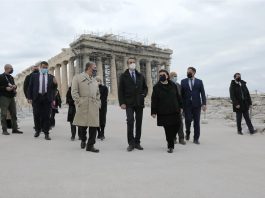 Ο Μπετατζής της Ακρόπολης Ο Μπετατζής της Ακρόπολης