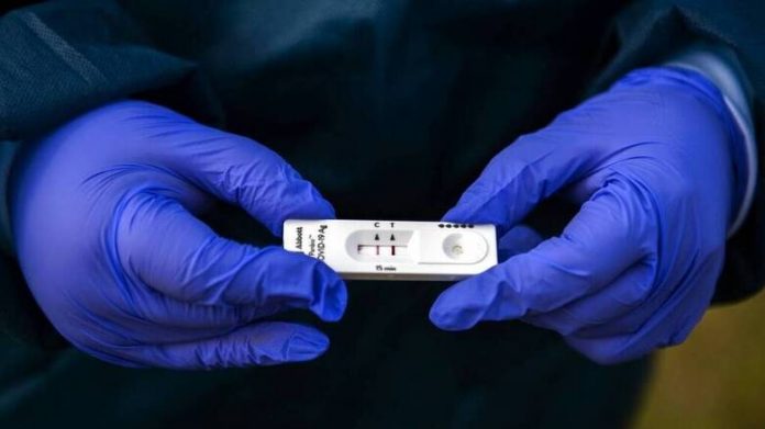 SELFTEST-1 Γερμανία: Βρέθηκε τοξική ουσία σε 2 εκατ. self test