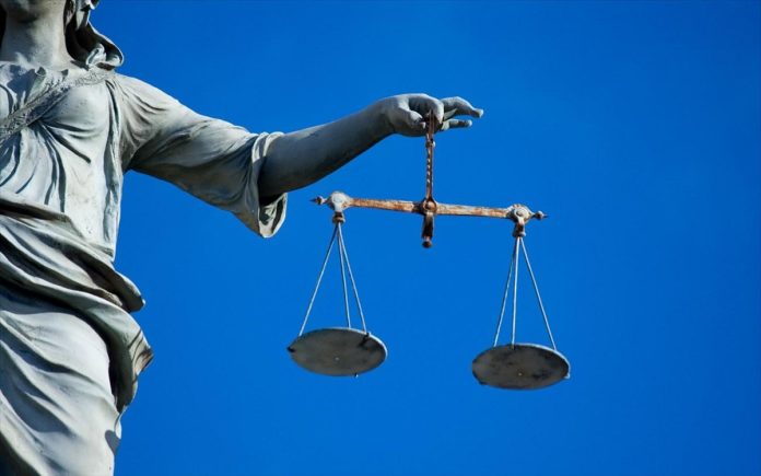 Η ΑΝΕΠΑΡΚΕΙΑ ΤΗΣ ΔΙΚΑΙΟΣΥΝΗΣ Η ΑΝΕΠΑΡΚΕΙΑ ΤΗΣ ΔΙΚΑΙΟΣΥΝΗΣ