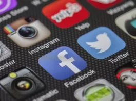 «Έπεσαν» Facebook, Instagram και WhatsApp – Τι απάντησε η εταιρία μέσω Twitter «Έπεσαν» Facebook, Instagram και WhatsApp - Τι απάντησε η εταιρία μέσω Twitter