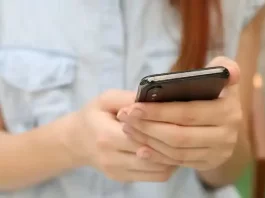 NSA – Αυτή η απλούστατη κίνηση θα σώσει τα κινητά σας από τους χάκερ