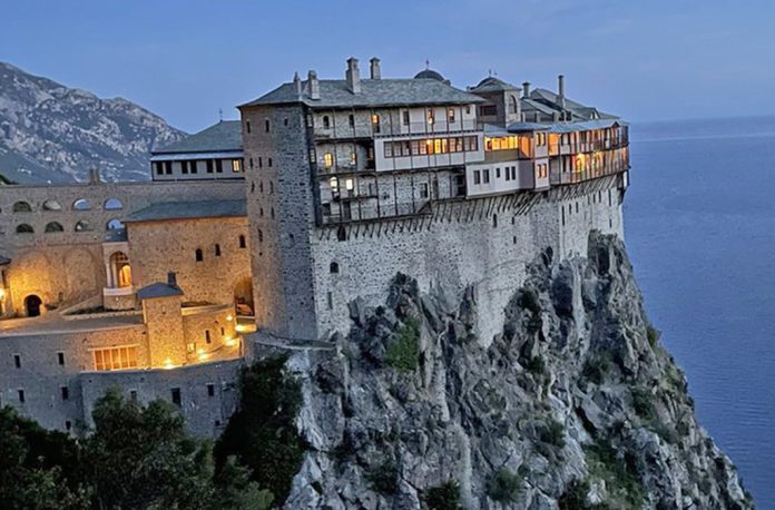 ΤΟ ΠΑΡΑΣΚΗΝΙΟ ΤΗΣ ΙΔΡΥΣΗΣ ΤΩΝ ΜΟΝΩΝ ΤΟΥ ΑΓΙΟΥ ΟΡΟΥΣ ΤΟ ΠΑΡΑΣΚΗΝΙΟ ΤΗΣ ΙΔΡΥΣΗΣ ΤΩΝ ΜΟΝΩΝ ΤΟΥ ΑΓΙΟΥ ΟΡΟΥΣ