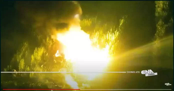 ptosi-aeroplanoy-antonov-kavala-fotia_143 ΠΡΟΣΟΧΗ ΕΚΤΑΚΤΗ ΑΝΑΚΟΙΝΩΣΗ ΣΧΕΤΙΚΑ ΜΕ ΤΗΝ ΠΤΩΣΗ ΑΕΡΟΠΛΑΝΟΥ ΣΤΗΝ ΚΑΒΑΛΑ