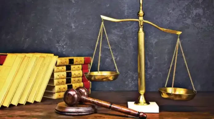 dikeosini-630_result Τόσα απλά και ξεδιάντροπα κλείνουν τα... νομοθετικά κενά
