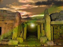 Γι’ αυτό το Isis καταστρέφει αρχαιότητες