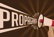 «Τα ΜΜΕ είναι όλα δικά του» «Τα ΜΜΕ είναι όλα δικά του»