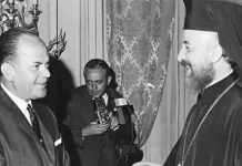 ΤΟ ΠΑΡΑΣΚΗΝΙΟ ΜΙΑΣ ΑΠΟΠΕΙΡΑΣ ΔΟΛΟΦΟΝΙΑΣ – ΠΑΠΑΔΟΠΟΥΛΟΣ ΜΑΚΑΡΙΟΣ ΤΟ ΠΑΡΑΣΚΗΝΙΟ ΜΙΑΣ ΑΠΟΠΕΙΡΑΣ ΔΟΛΟΦΟΝΙΑΣ