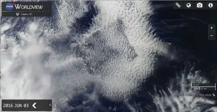 Η τυφλη βροχη που ειδατε χθες μεσα απο ινωδη συννεφα με λιγο ηλιο στην Αττικη... ηταν τεχνητη βροχη.