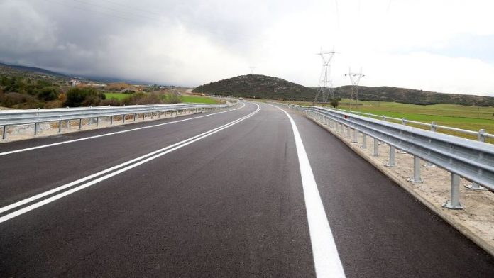 Άνοιξε ξανά για τα ΙΧ η Εθνική Οδός - Ξεκίνησε η καταβολή αποζημιώσεων σε πλημμυροπαθείς