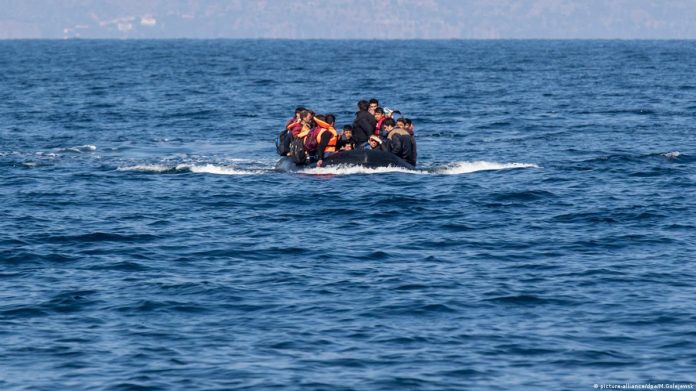 Συνεχίζεται απρόσκοπτα η ροή των παράνομων αλλοδαπών στην χώρα – Διασώθηκαν άλλοι 47 – Εντοπίστηκε και μία νεκρή γυναίκα