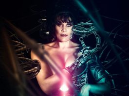 Αμερικανίδα Αναστάζια Σιν και η μεταμόρφωσή της σε cyborg