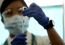 Το σκάνδαλο των εμβολίων mRNA: Οι δημοσιογράφοι ανατριχιάζουν από τη συγκάλυψη Το έγκλημα των εμβολίων mRNA παρουσιάζεται στα Ευρωπαϊκά ΜΜΕ και προκαλεί τρόμο στους δημοσιογράφους που τo συγκάλυψαν!