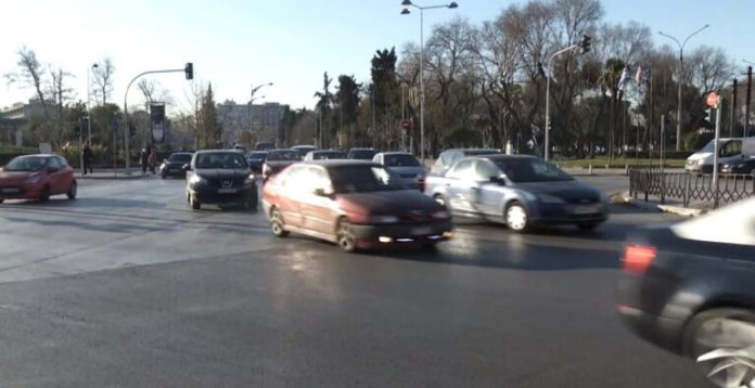 Θεσσαλονίκη Οι αέριοι ρύποι «χτυπούν κόκκινο» τις ώρες κυκλοφοριακής αιχμής