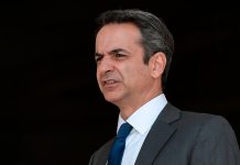 Μητσοτάκης:«Ναι τα περιπολικά πρέπει να γίνονται και ταξί»!Για τη σκόπιμη κατάρρευση της ΕΛΑΣ? Απλά «έτυχε μια στραβή» Μητσοτάκης:«Ναι τα περιπολικά πρέπει να γίνονται και ταξί»!Για τη σκόπιμη κατάρρευση της ΕΛΑΣ? Απλά «έτυχε μια στραβή»