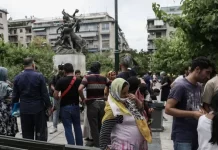 Λαθρομετανάστες στο κέντρο της Αθήνας:Αναμένεται απόφαση του δημοτικού συμβουλίου Λαθρομετανάστες στο κέντρο της Αθήνας:Αναμένεται απόφαση του δημοτικού συμβουλίου