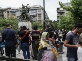 Λαθρομετανάστες στο κέντρο της Αθήνας:Αναμένεται απόφαση του δημοτικού συμβουλίου