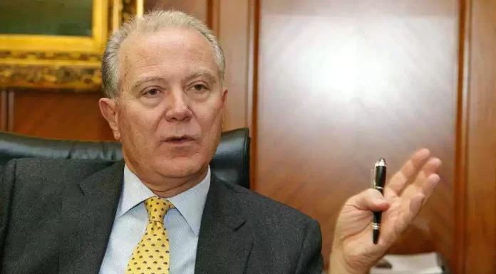 «Έφυγε» από τη ζωή ο πρώην διοικητής της Τράπεζας της Ελλάδας Γ.Προβόπουλος «Έφυγε» από τη ζωή ο πρώην διοικητής της Τράπεζας της Ελλάδας Γ.Προβόπουλος