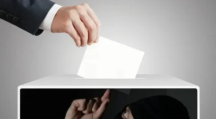 Επιστολική νοθεία: Πώς τα ποσοστά της ΝΔ απογειώθηκαν απο το ταχυδρομείο και… προσγειώθηκαν στην κάλπη! Επιστολική νοθεία: Πώς τα ποσοστά της ΝΔ απογειώθηκαν απο το ταχυδρομ