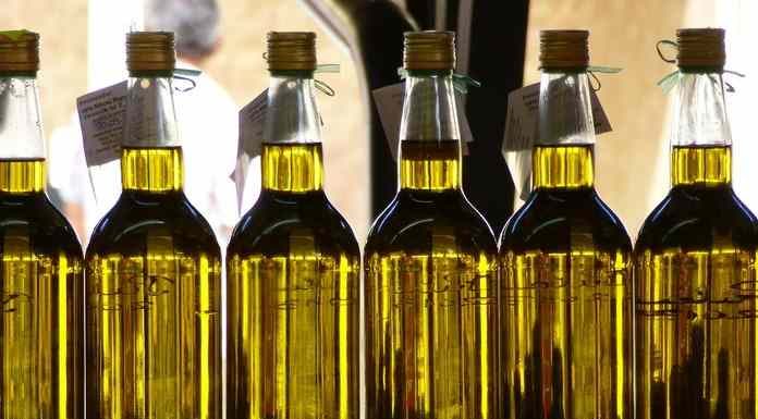 Ισπανία: Στον μηδενισμό του ΦΠΑ στο ελαιόλαδο προχωρά η κυβέρνηση