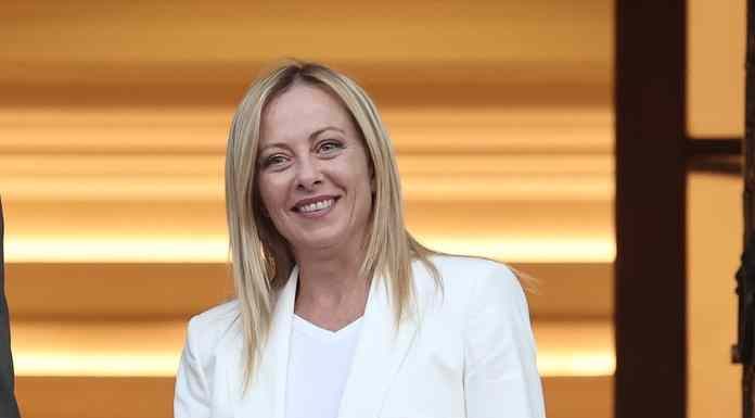 Τ.Μελόνι για Ευρωεκλογές: «Είναι πολύ σημαντικό να πάτε να ψηφίσετε – Βρισκόμαστε σε ένα σημείο καμπής» Τ.Μελόνι για Ευρωεκλογές: «Είναι πολύ σημαντικό να πάτε να ψηφίσετε – Βρισκόμαστε σε ένα σημείο καμπής» (βίντεο)