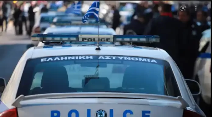 Λαμία:Απόπειρα αρπαγής δύο παιδιών από κουκουλοφόρους… Λαμία:Απόπειρα αρπαγής δύο παιδιών από κουκουλοφόρους...