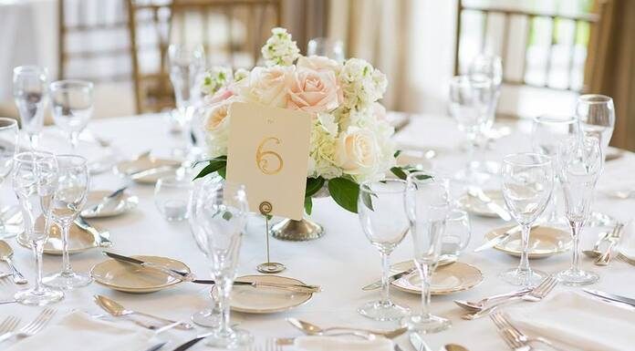 Παιανία: Στα 50 τα κρούσματα γαστρεντερίτιδας από κατανάλωση φαγητού σε γαμήλια δεξίωση Παιανία: Στα 50 τα κρούσματα γαστρεντερίτιδας από κατανάλωση φαγητού σε γαμήλια δεξίωση